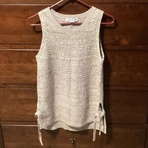 Tommy Bahama Textured Knit Tank Top in Beige